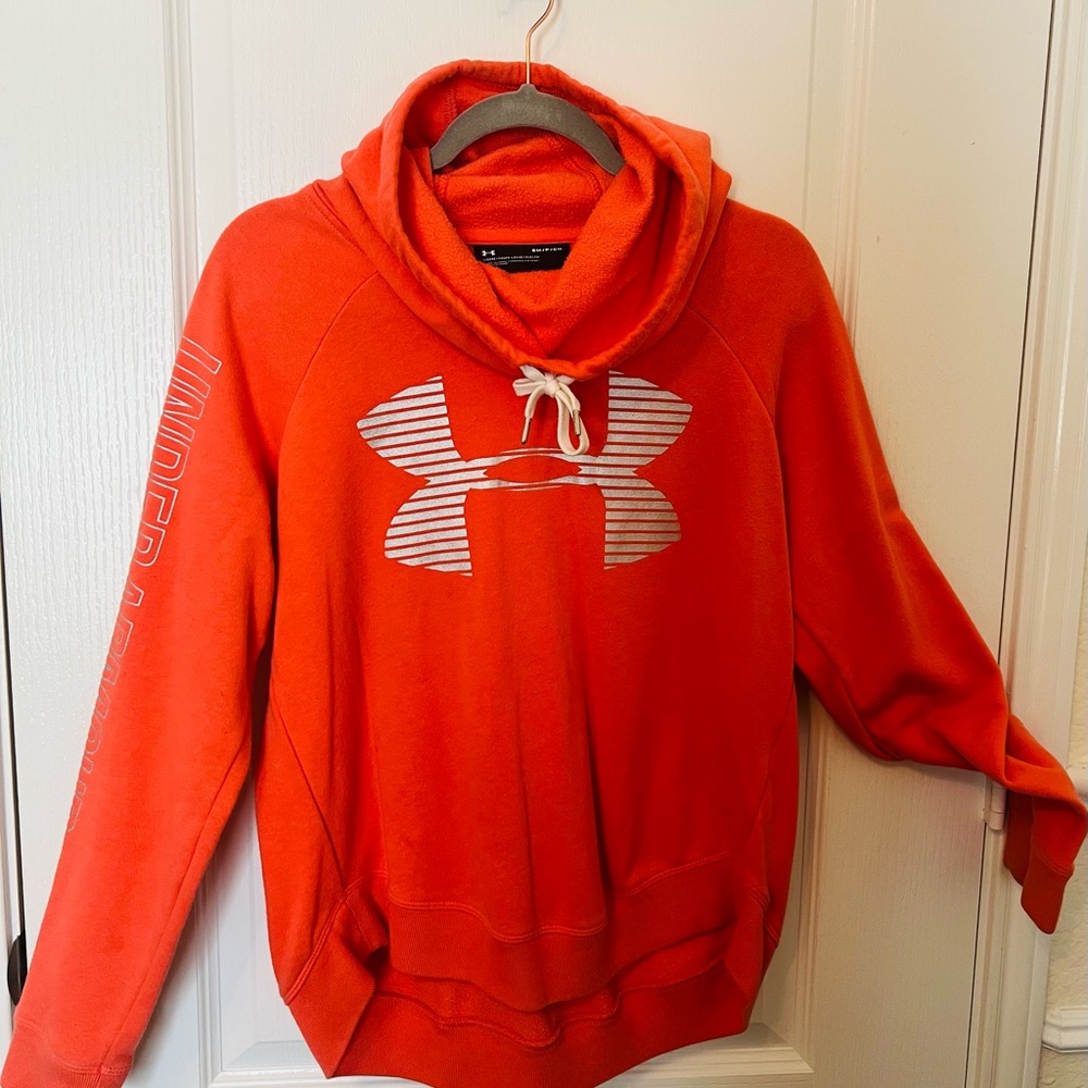 Under Armour (salmon) Loose Neck Sweater